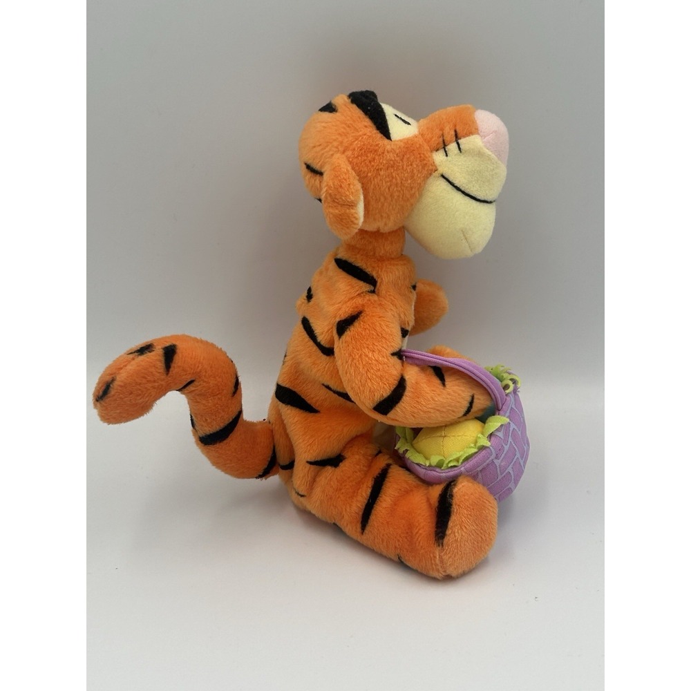 2002 Fisher-Price Disney Winnie the Pooh Tigger Easter Plush with Basket - Picture 6 of 10